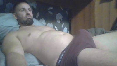 menpower1 webcam model stream image