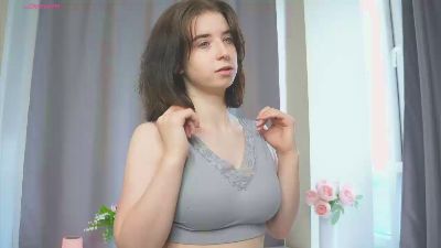 SilverColden webcam model stream image
