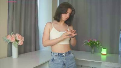 SilverColden webcam model stream image