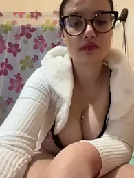 TheBlondeKitty webcam stripchat model stream image