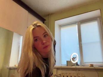 myfavoriteroom webcam bongacams model stream image
