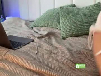 katesee webcam model stream image