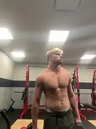 tylerwilsonn2 webcam stripchat model stream image