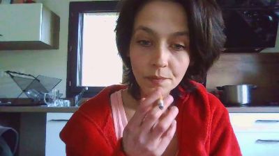 Glaamlulu webcam model stream image