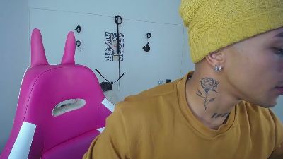 Leonard_Price webcam model stream image