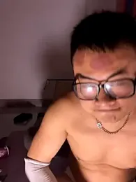 lixiaoshuai8 webcam model stream image