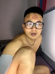 lixiaoshuai8 webcam model stream image