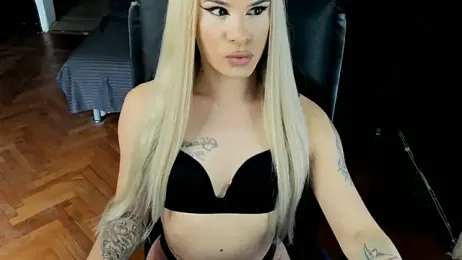 EvelynLexy webcam model stream image