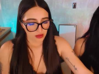 natval_ webcam model stream image