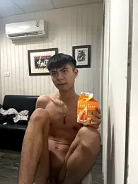 mumuowl webcam model stream image