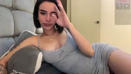 youngstunnagirl webcam model stream image