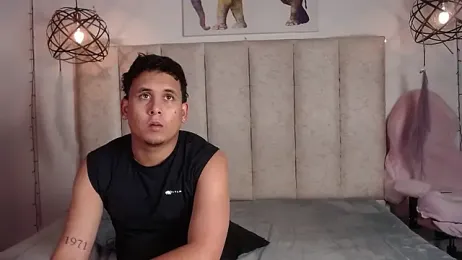owenandrosecs webcam model stream image