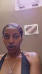 MaevaFrenchy webcam model stream image