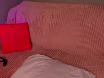 yourhairysecret webcam model stream image