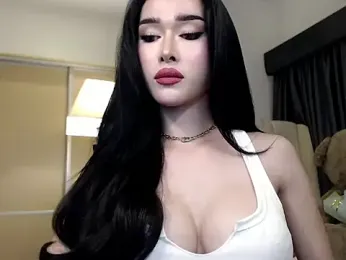 KeenMazikeen69 webcam model stream image