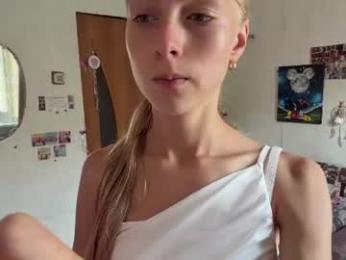 dianafrisky webcam model stream image