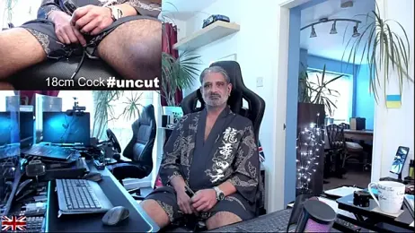 OnlineBossUK webcam stripchat model stream image