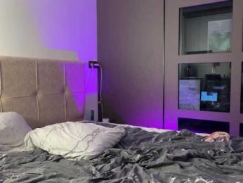 LinaLurrre webcam model stream image