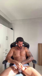 Saradoalto23 webcam model stream image