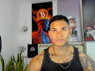 Jared Kushh webcam model stream image