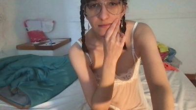 Kimii22 webcam model stream image
