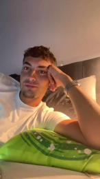 Will38001 webcam cam4 model stream image