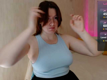 Kiraland webcam model stream image