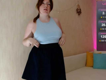 Kiraland webcam model stream image