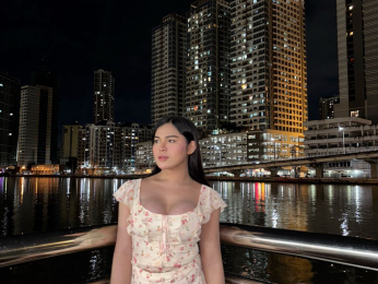 KatalunaSmiths webcam model stream image