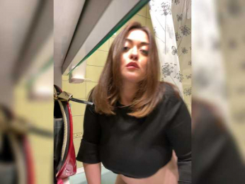 Brigittaa webcam model stream image