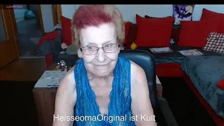 HeisseomaOriginal webcam stripchat model stream image