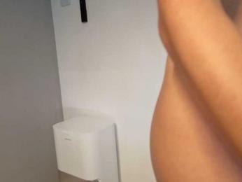 pinabellaa webcam model stream image