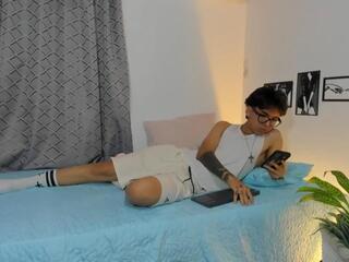 Ash Daemon webcam model stream image