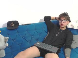 Ash Daemon webcam model stream image