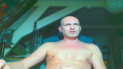maxhard1977 webcam model stream image