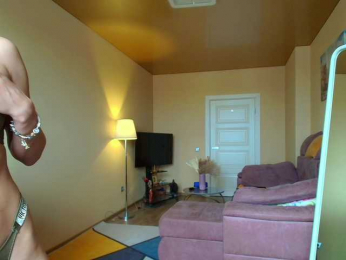 MissMotivated webcam model stream image