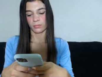 honey_darcy webcam chaturbate model stream image