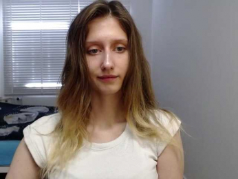 LUNAdream webcam model stream image