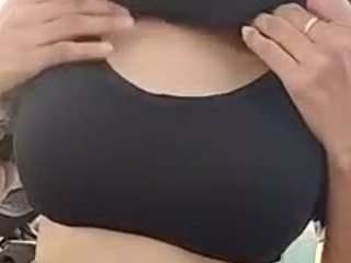 heysavvyyy webcam model stream image