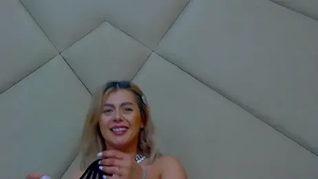 ChloeFrost webcam model stream image