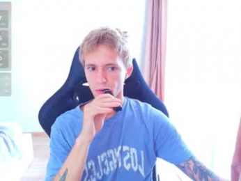 max_gen webcam model stream image