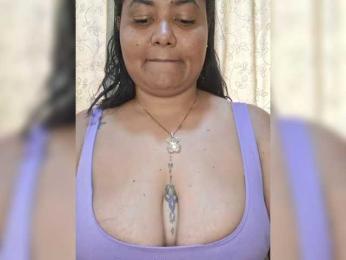 kinberlyn webcam model stream image
