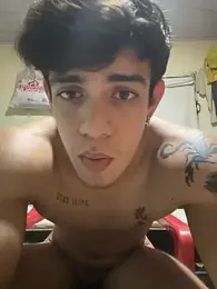 valdren_vylord webcam stripchat model stream image