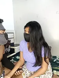 HOT-SHAKIRA webcam model stream image