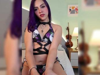 Emilyroth webcam bongacams model stream image