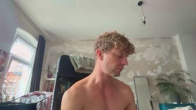 Heikhoe69 webcam model stream image