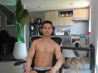 Paul Polo webcam model stream image