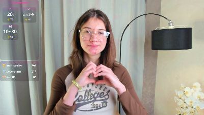 NannieJach webcam model stream image