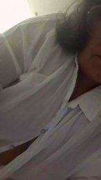 Bembeleza webcam model stream image