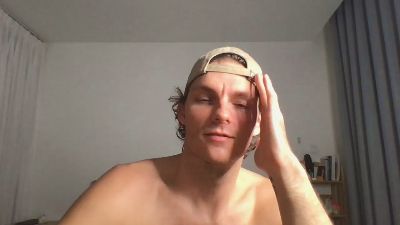 blueyedmonster webcam model stream image